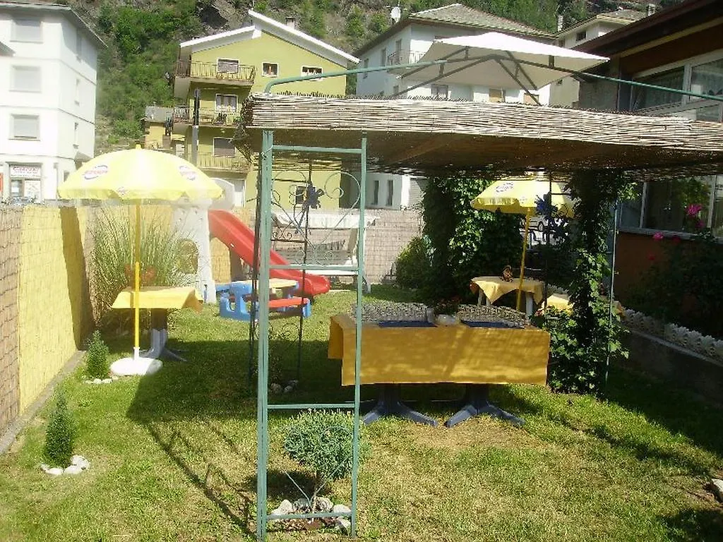 Albergo Motel Dosde B&B 그로지오 호텔