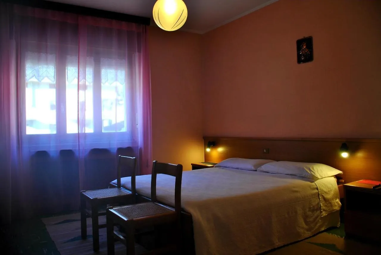 Albergo Motel Dosde Grosio Hotel