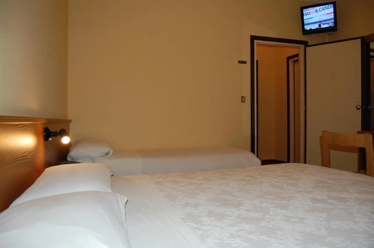 Hotel Albergo Motel Dosde Grosio